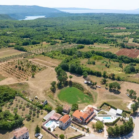 Smolica Vakantiehuis Krnica