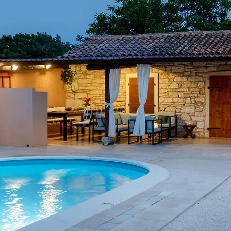 Smolica Vakantiehuis Krnica