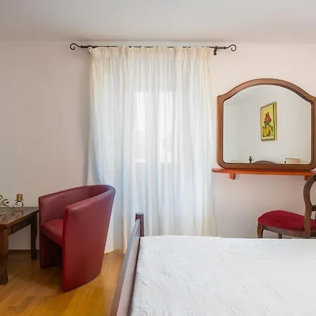 Сasa de vacaciones House Smolica Krnica
